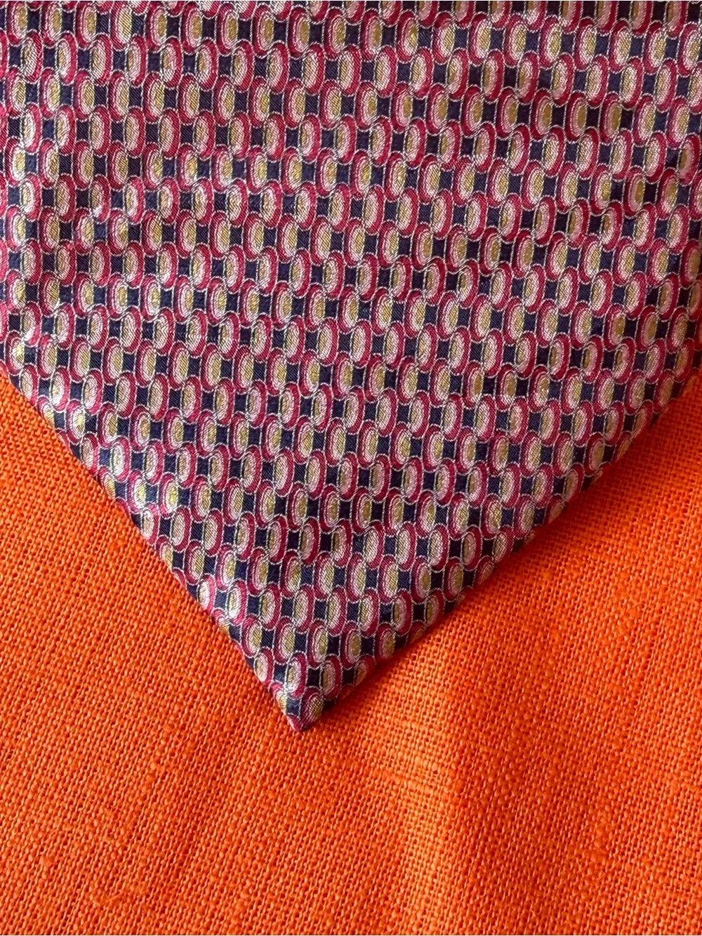 Brioni Geometric Men's Tie - Classic Pattern